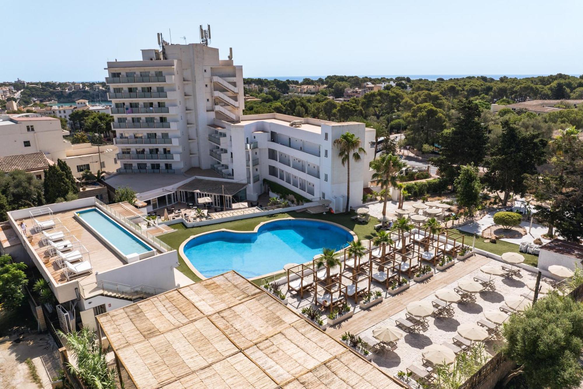 Hotel Ankaa - Adults Only Porto Cristo Εξωτερικό φωτογραφία