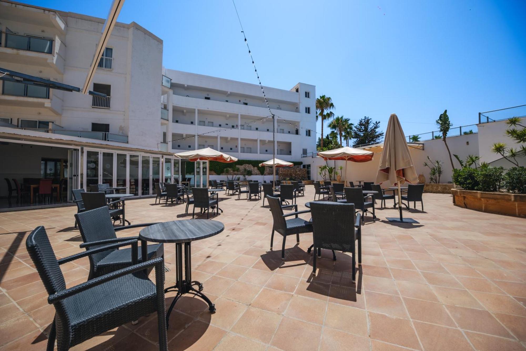 Hotel Ankaa - Adults Only Porto Cristo Εξωτερικό φωτογραφία